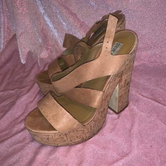 Tan wedge platform sandals. - Picture 2 of 3